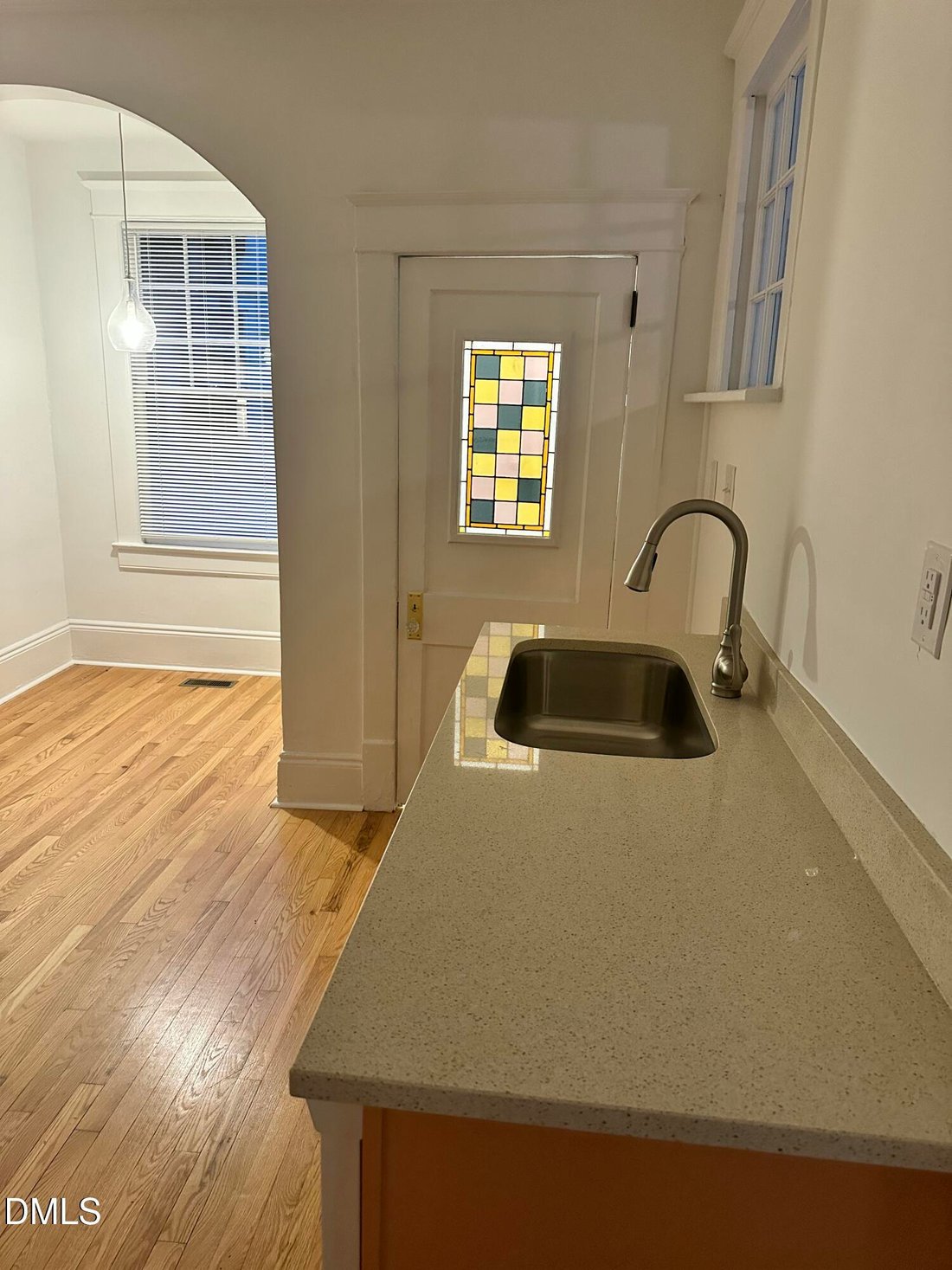 Raleigh, North Carolina, United States 3 - 18312594