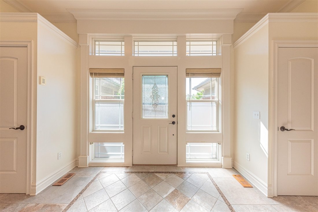 Condo in Ann Arbor, Michigan, United States 4 - 18309645