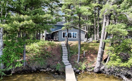 House in Bear Lake, Michigan, United States 1