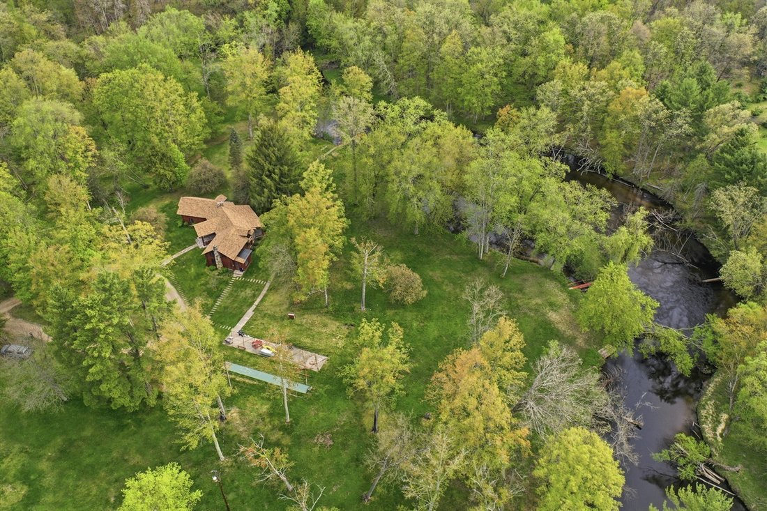 House in Baldwin, Michigan, United States 1 - 18309099