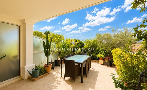 Villa in Basse Suane-Les Virgiles, Sainte-Maxime, France 1