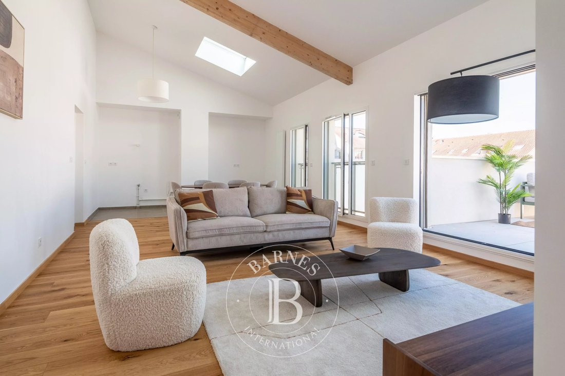 Apartamento en Charpennes, Villeurbanne, Francia 3 - 18310346