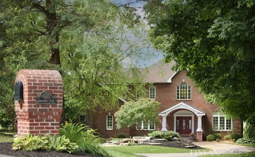 House in Caledonia, Michigan, United States 1