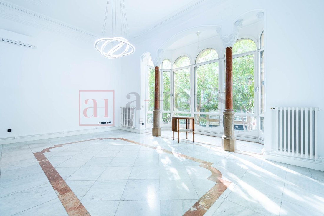 Apartment in Eixample, Barcelona, Spain 5 - 18314233