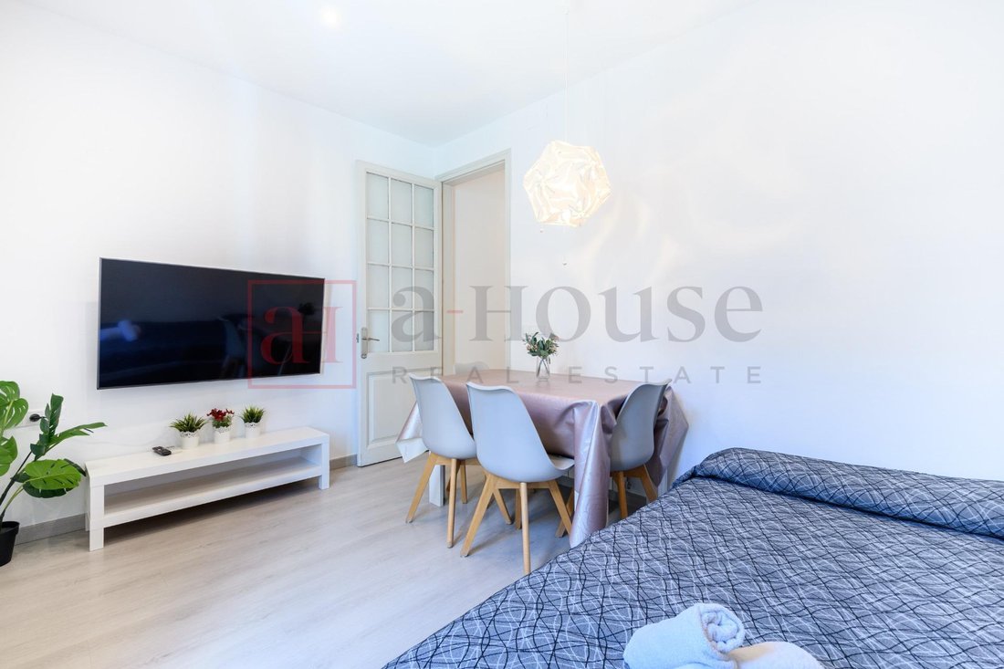 Apartment in Eixample, Barcelona, Spain 3 - 18314182