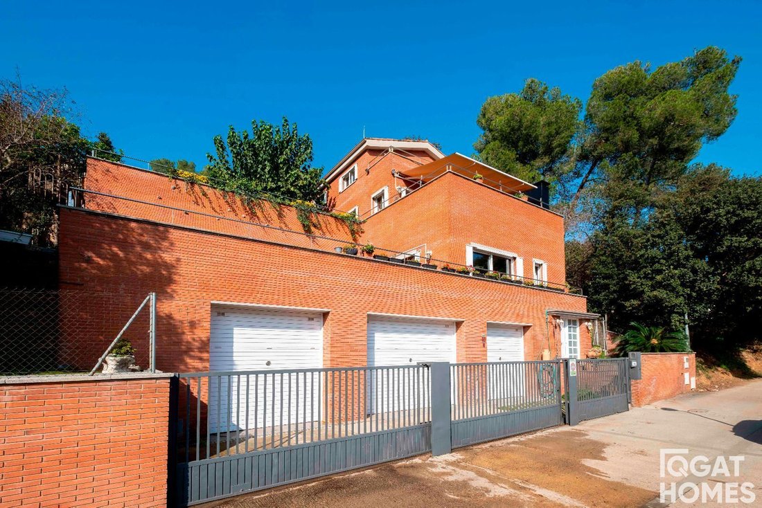 Chalet in Sant Cugat del Valles, Catalonia, Spain 2 - 18313142