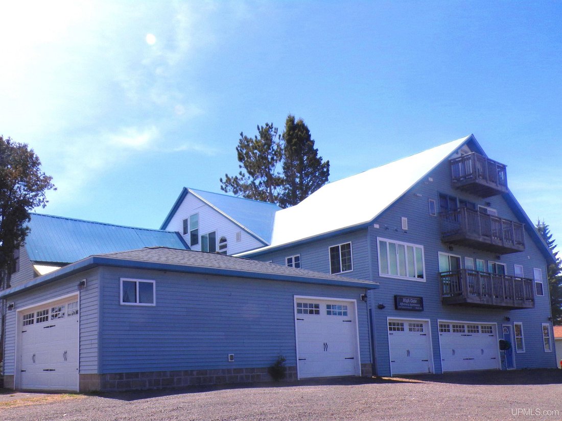 House in Hancock, Michigan, United States 1 - 18309725