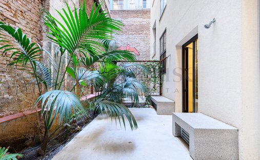 Apartment in Eixample, Barcelona, Spain 1