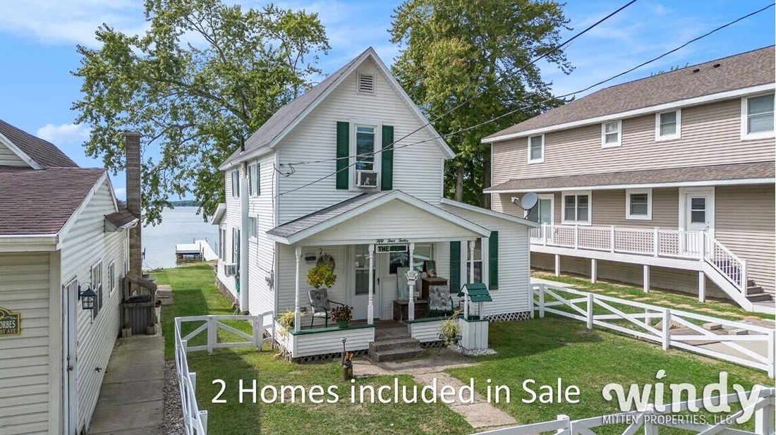 House in Watervliet, Michigan, United States 1 - 18309730