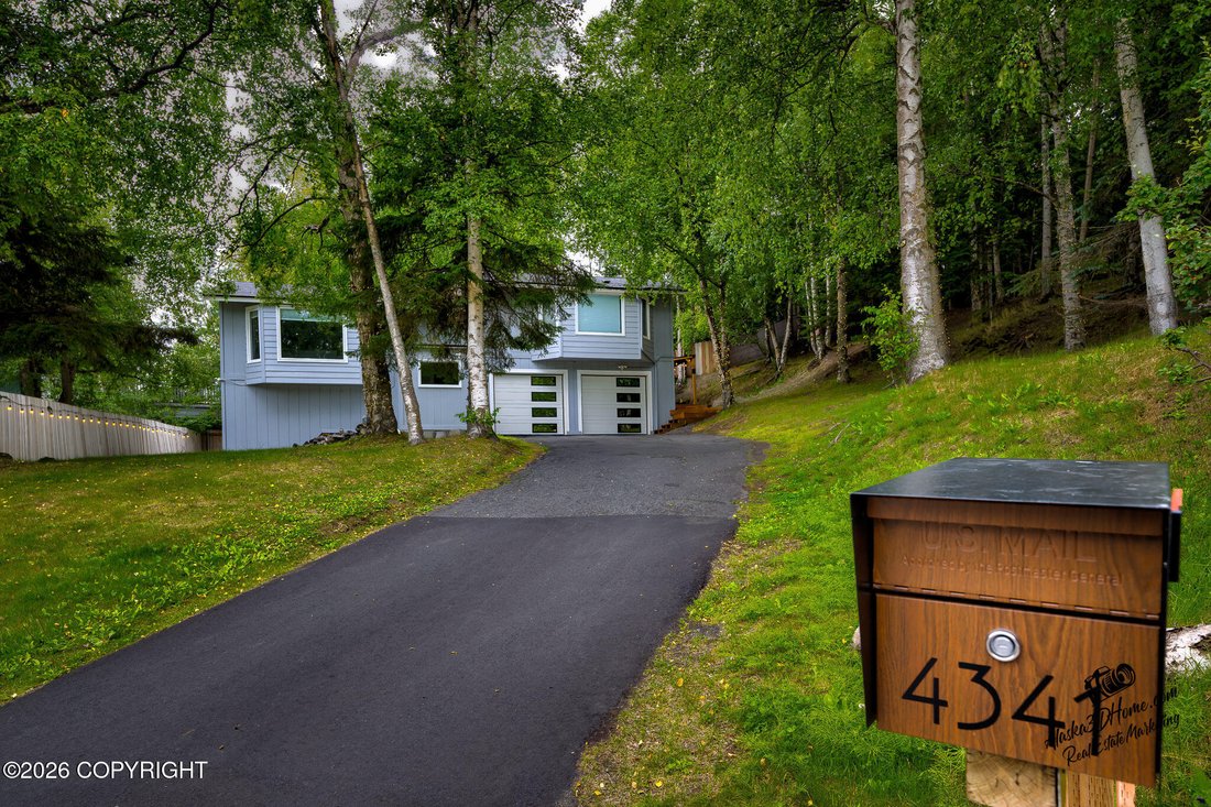 House in Anchorage, Alaska, United States 2 - 18311582