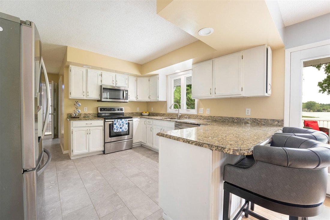 House in Augusta, Michigan, United States 5 - 18308982