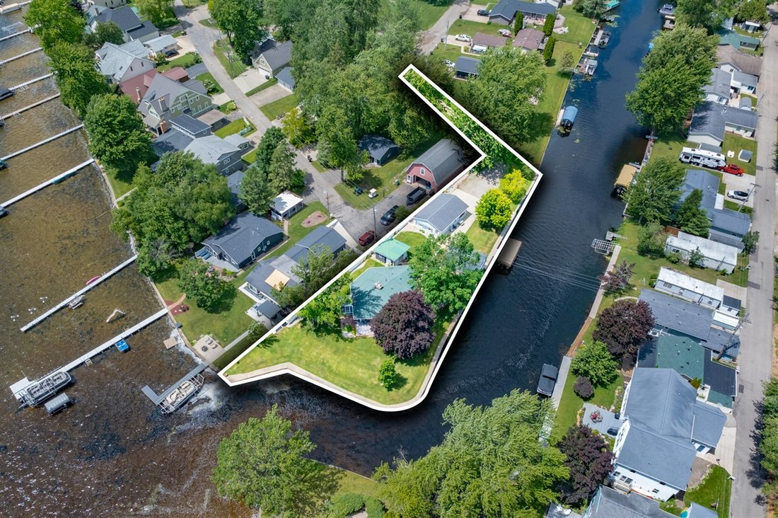 House in Wayland, Michigan, United States 2 - 18307861