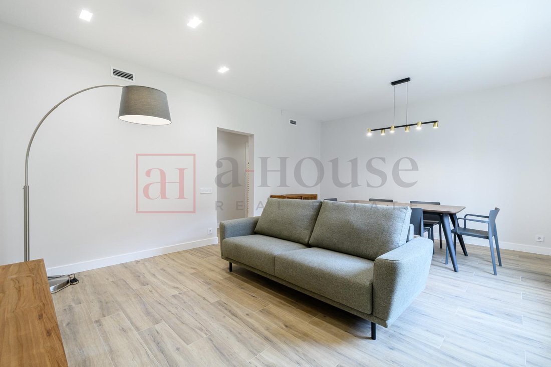 Apartment in Eixample, Barcelona, Spain 3 - 18314201