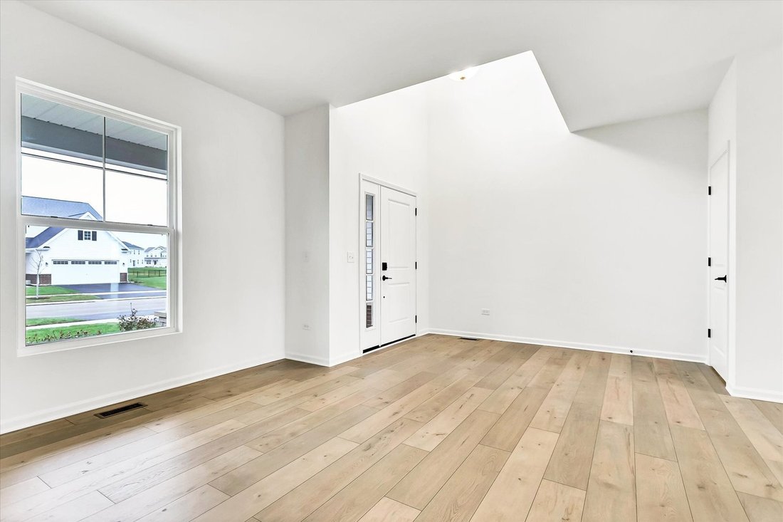 House in North Aurora, Illinois, United States 2 - 18313592