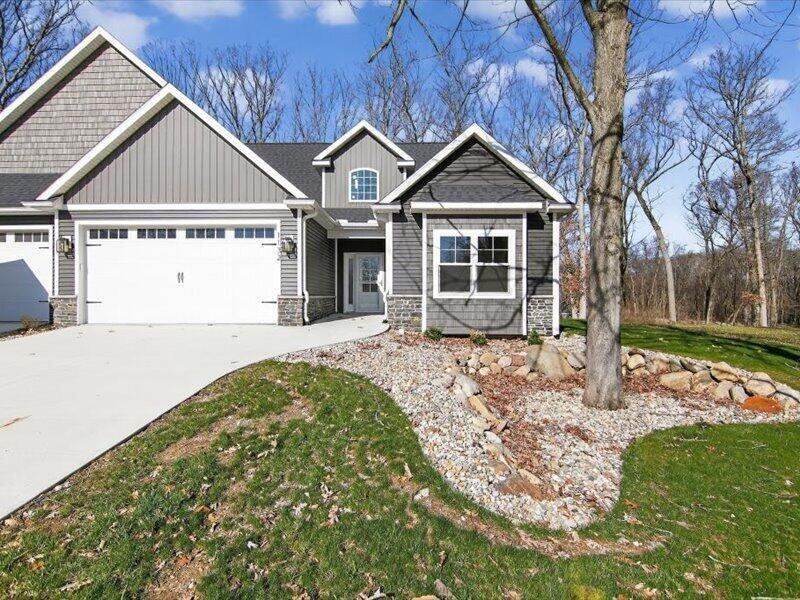 Condo in Hillsdale, Michigan, United States 5 - 18307831