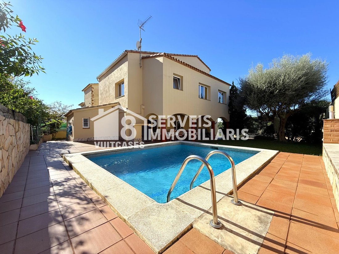 House in Arenys de Mar, Catalonia, Spain 1 - 18314357