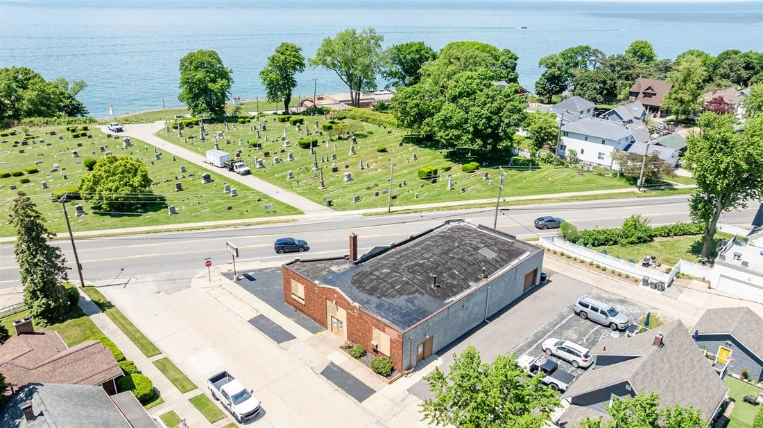 St. Joseph, Michigan, United States 5 - 18308737