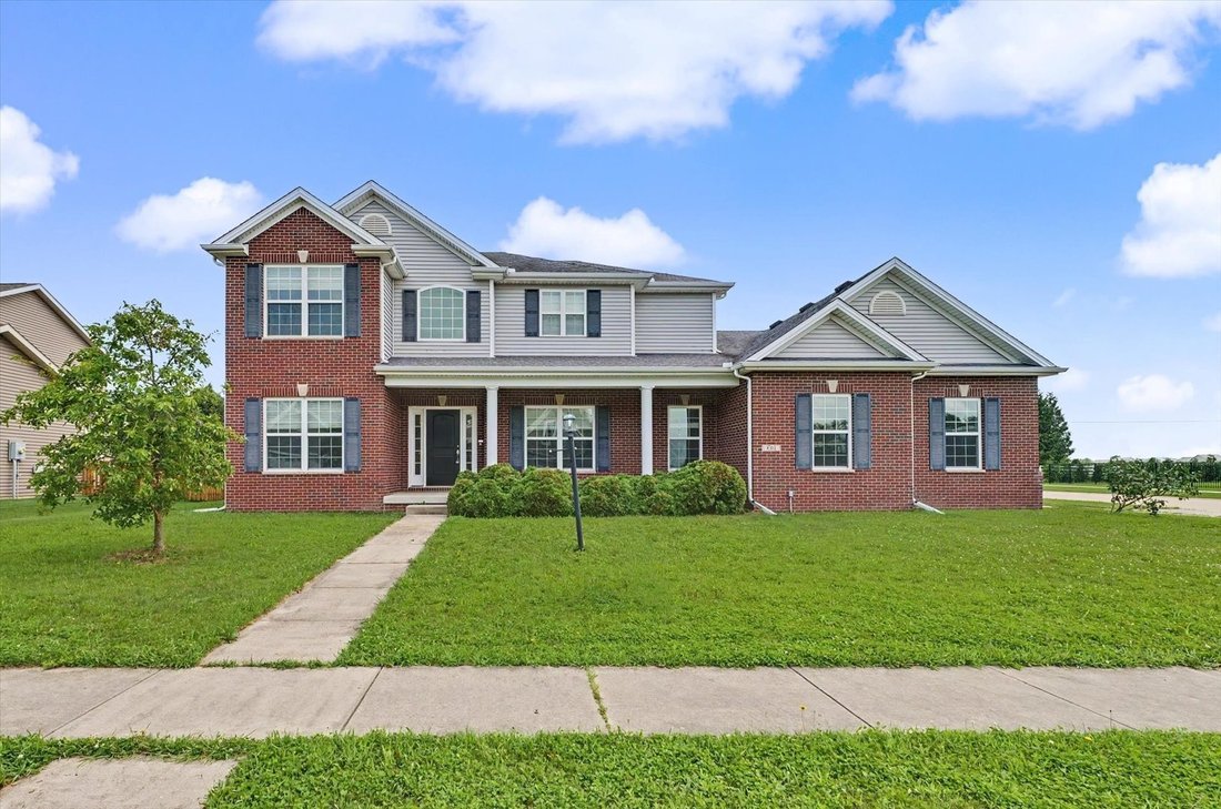 House in Savoy, Illinois, United States 1 - 18313471