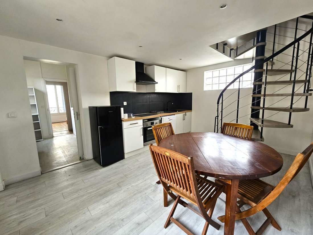 Apartment in Centre-Voltaire, Asnières-sur-Seine, France 3 - 18315340