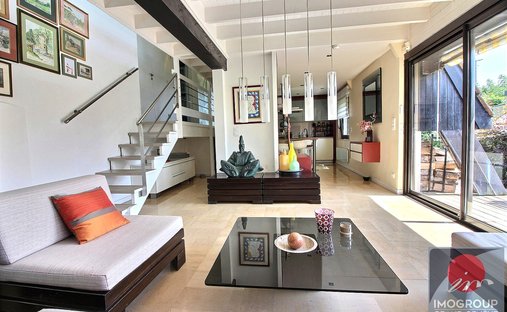 Villa in Sciez, Auvergne-Rhône-Alpes, France 1