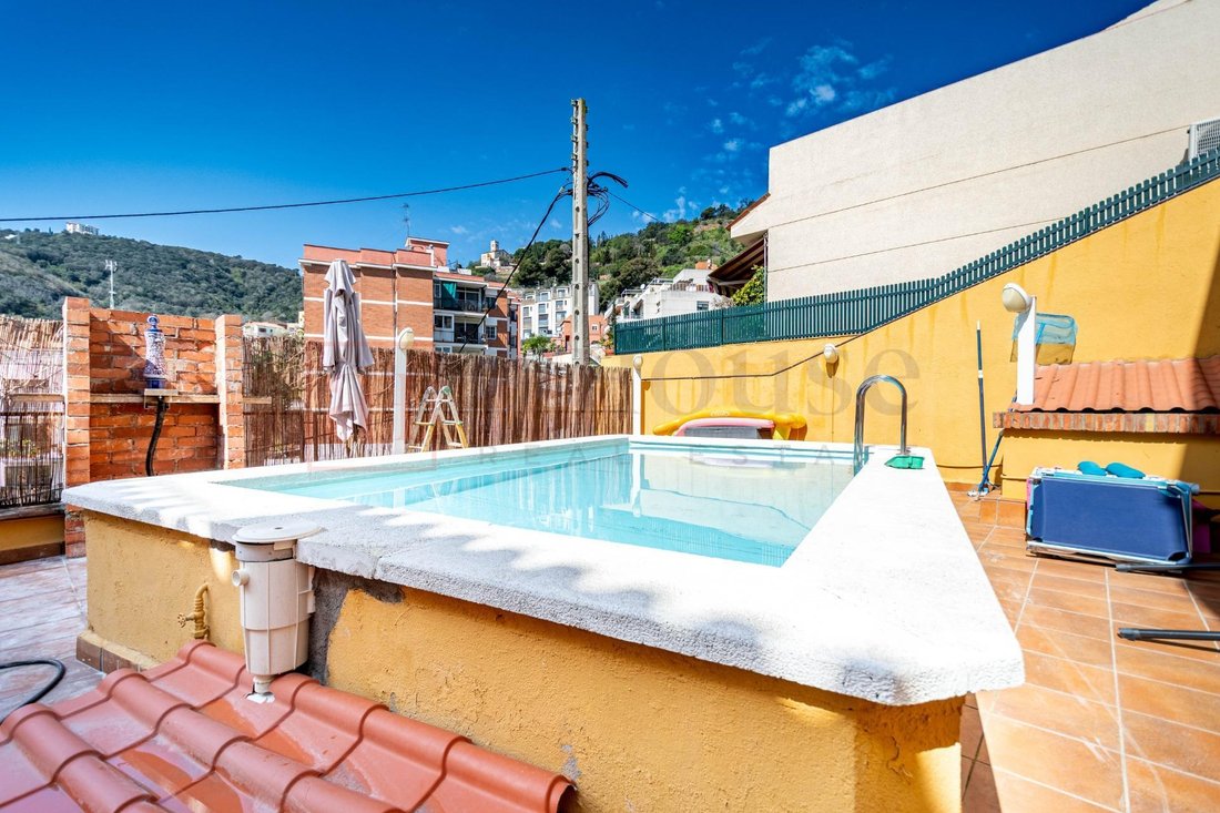 Chalet in Horta-Guinardó, Barcelona, Spain 5 - 18311804