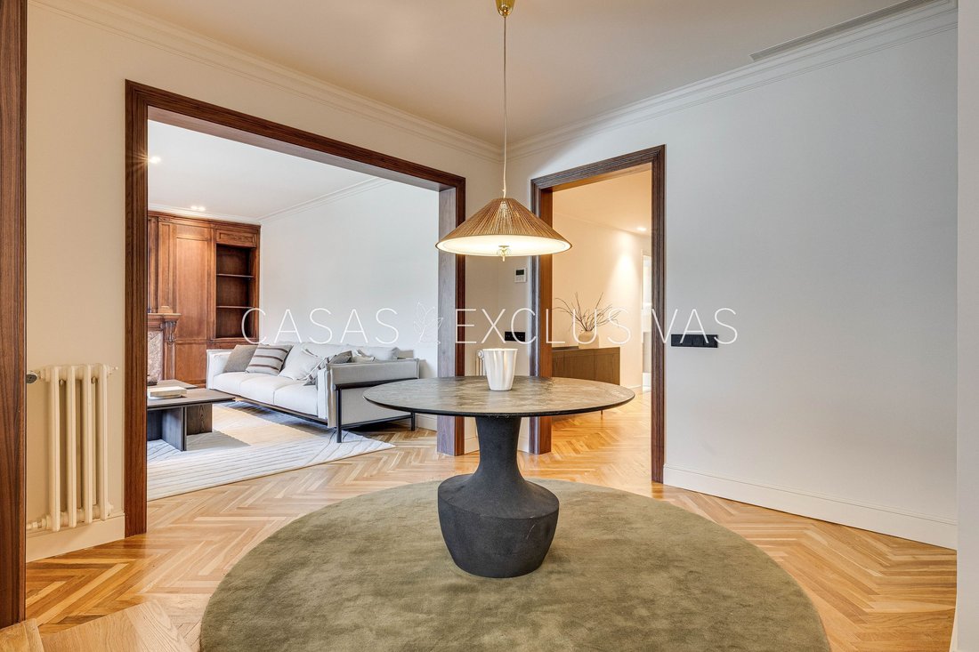 Apartment in Sarrià-Sant Gervasi, Barcelona, Spain 5 - 18311049
