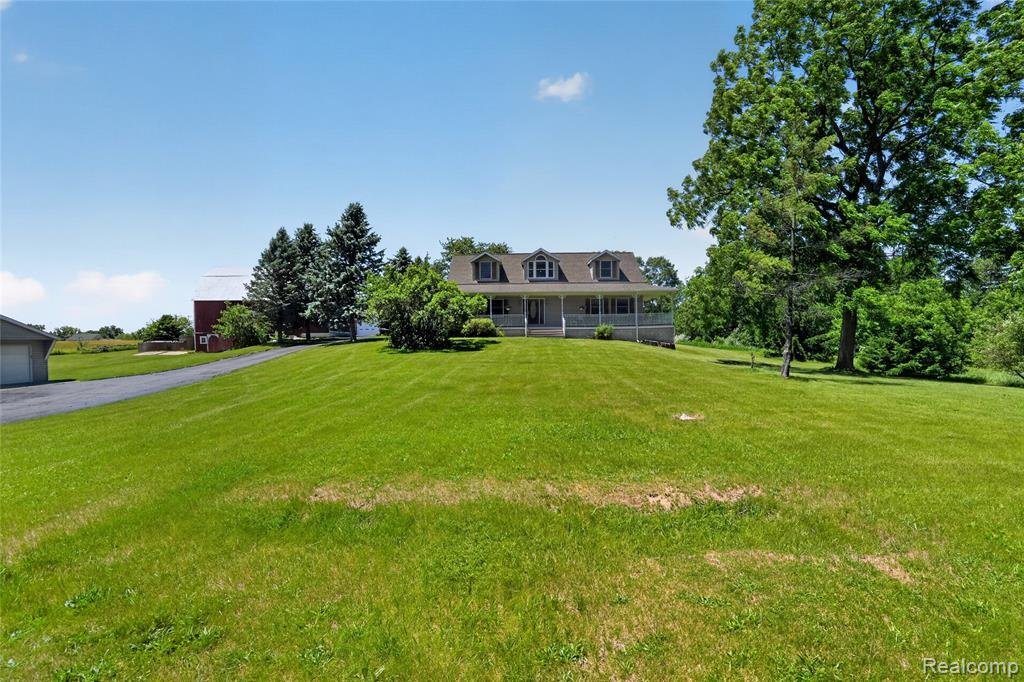 House in Grass Lake Charter Township, Michigan, United States 2 - 18309194