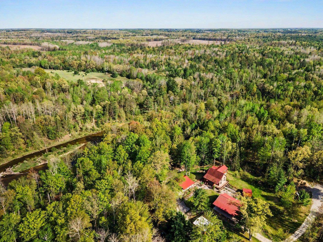 House in Alger, Michigan, United States 2 - 18309311