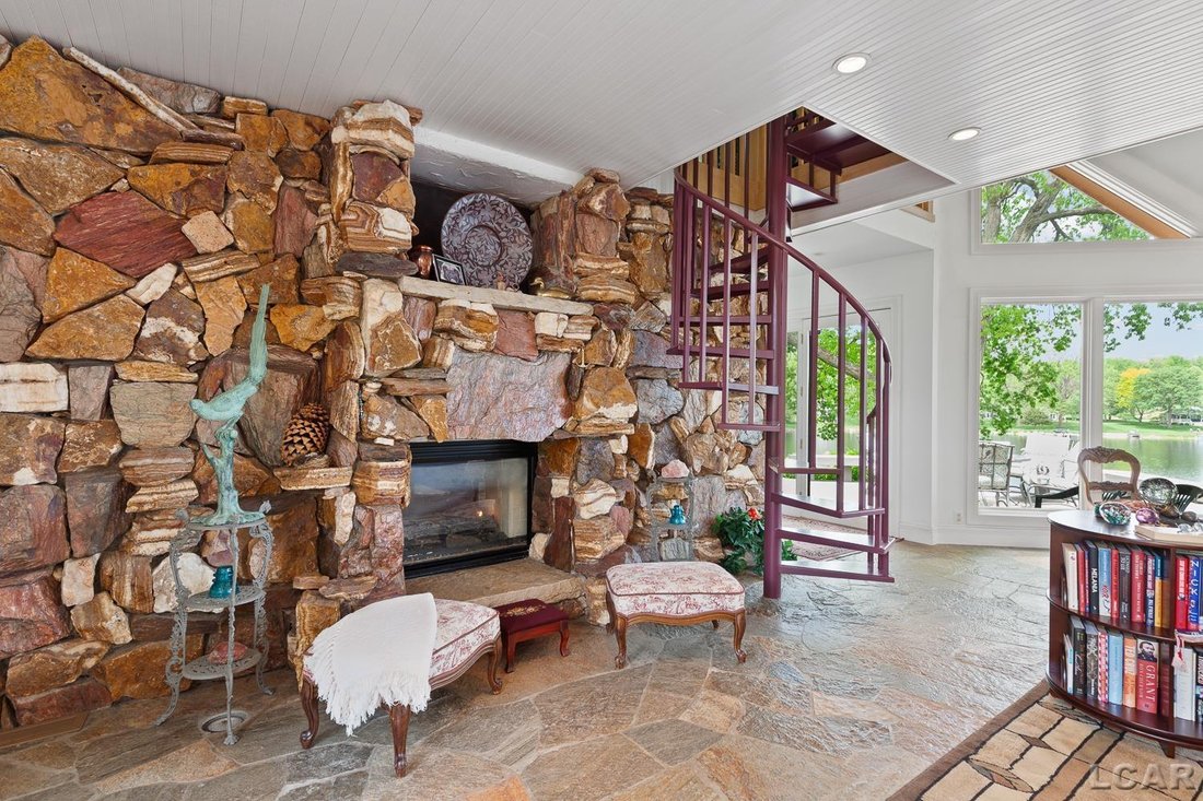 Maison à Addison, Michigan, États-Unis 4 - 18308785