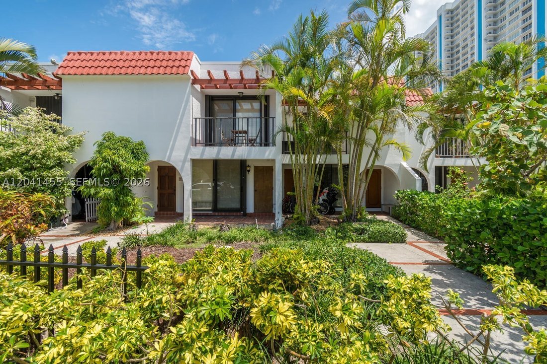 Townhouse in Key Biscayne, Florida, United States 1 - 18313034