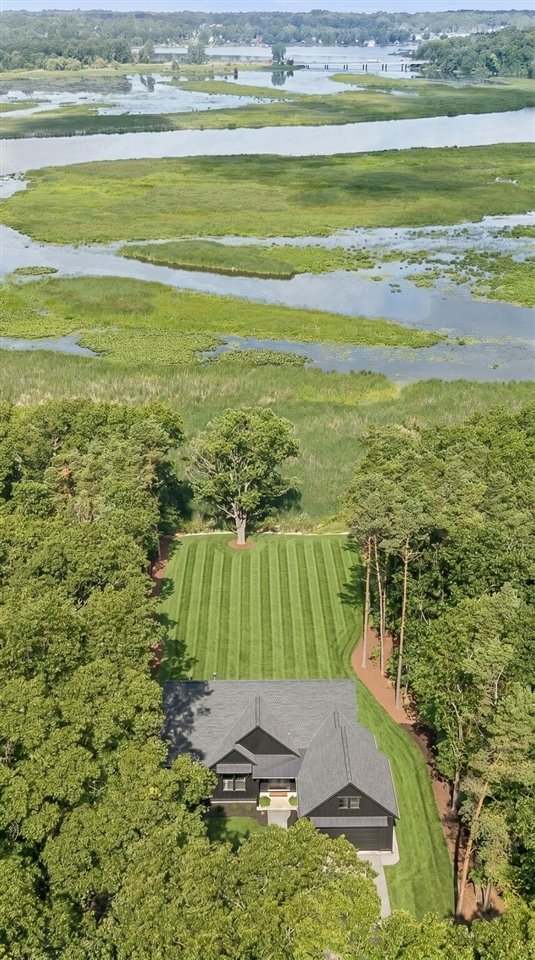 House in Fennville, Michigan, United States 2 - 18308613