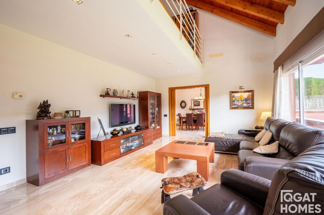 Chalet in Sant Cugat del Valles, Catalonia, Spain 5 - 18312640
