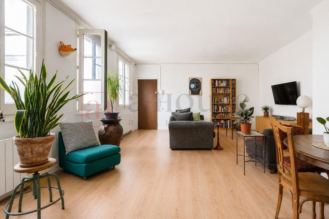 Apartment in Eixample, Barcelona, Spain 2 - 18314355