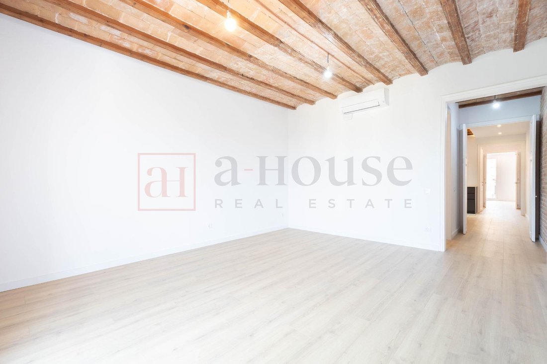 Apartment in Eixample, Barcelona, Spain 5 - 18314381