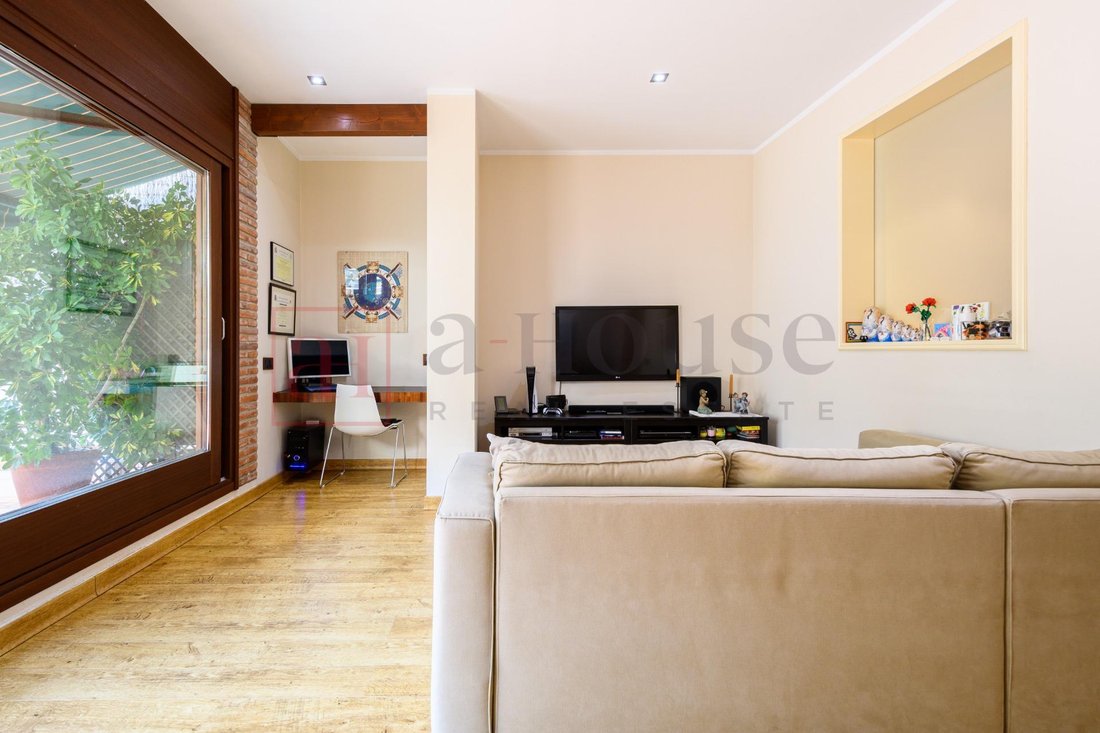 Apartment in Eixample, Barcelona, Spain 5 - 18313433