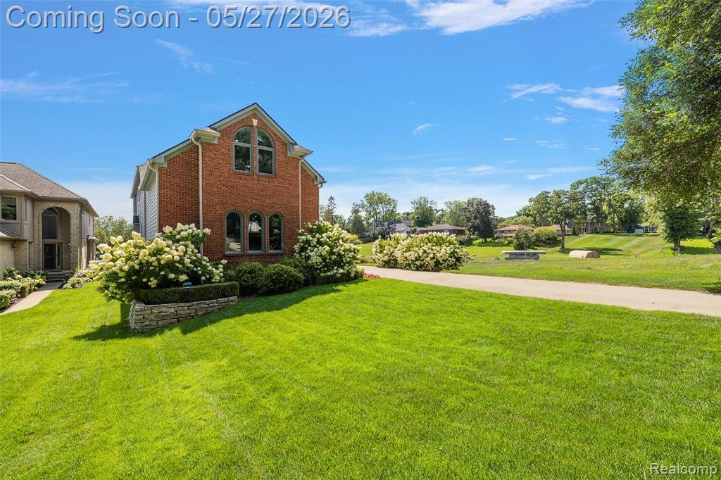 House in Commerce Charter Township, Michigan, United States 3 - 18309224