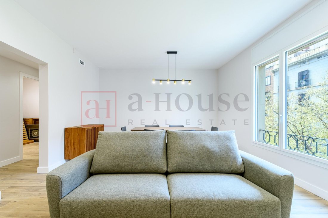 Apartment in Eixample, Barcelona, Spain 4 - 18314201