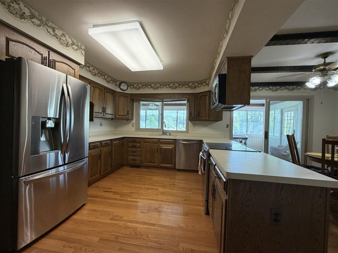 House in Hillsdale, Michigan, United States 5 - 18308240