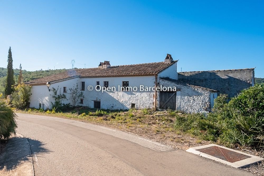 Finca in Begues, Catalonia, Spain 3 - 18313027