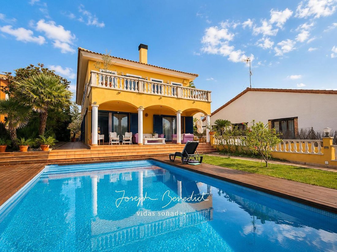 Villa in Calafell (District), Calafell, Spain 2 - 18311883