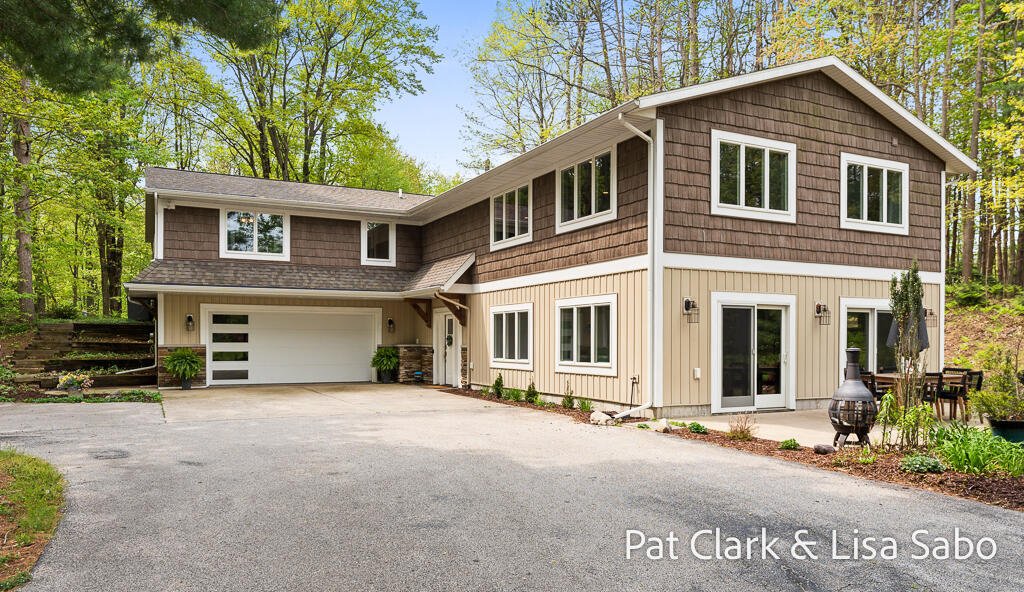 House in West Olive, Michigan, United States 2 - 18309712