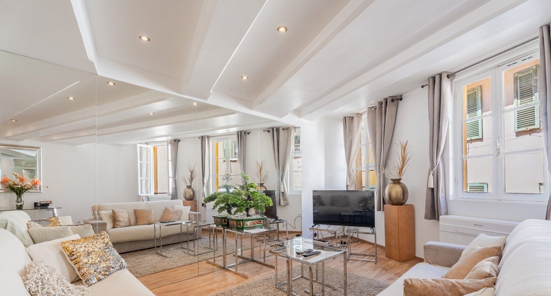 Appartement à Nice, Provence-Alpes-Côte d'Azur, France 3 - 18314662