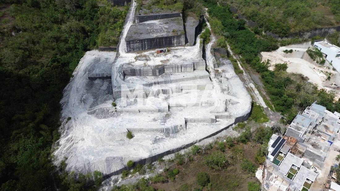 Land in Pecatu, Bali, Indonesia 3 - 18311630