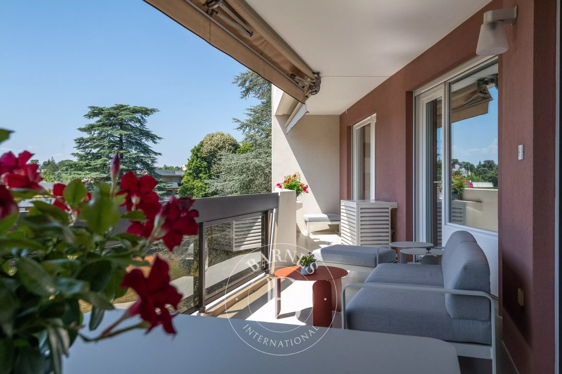 Apartment in Écully, Auvergne-Rhône-Alpes, France 1 - 18314390