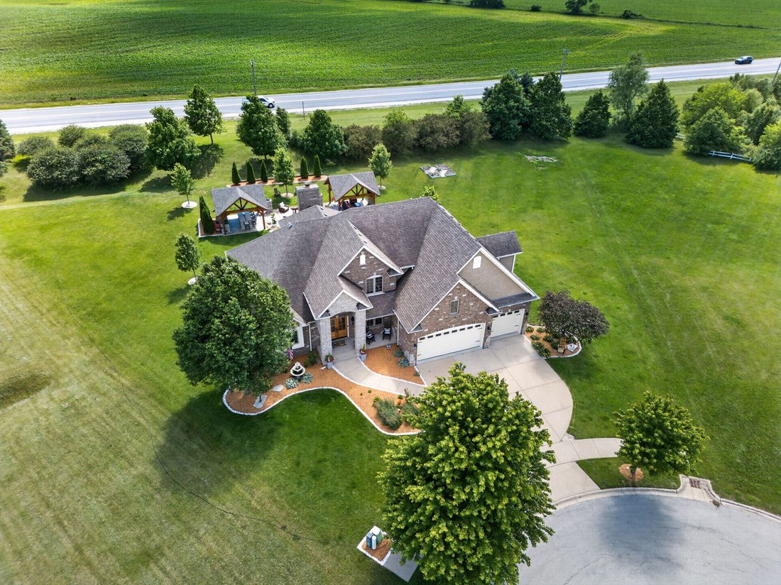 House in Yorkville, Illinois, United States 3 - 18313746