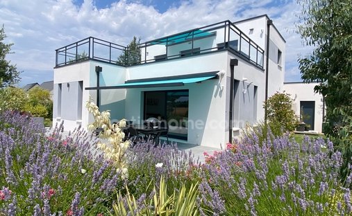 House in Secteur Sauvegarde, Honfleur, France 1
