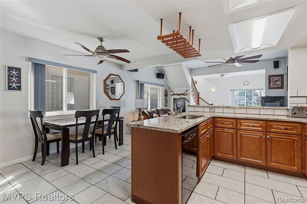 House in Mount Clemens, Michigan, United States 4 - 18309591