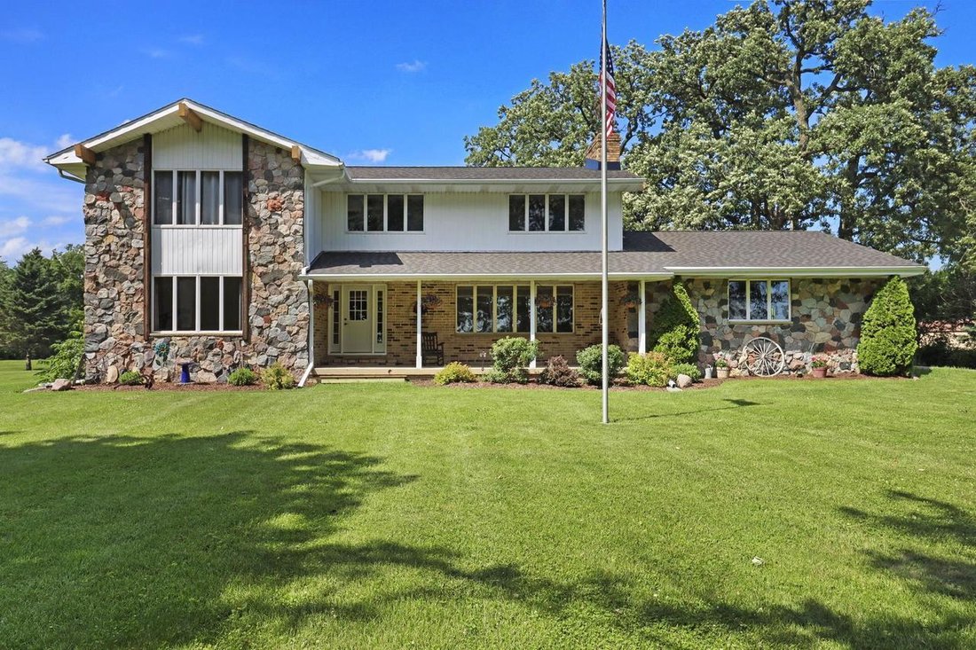 House in Yorkville, Wisconsin, United States 1 - 18312226