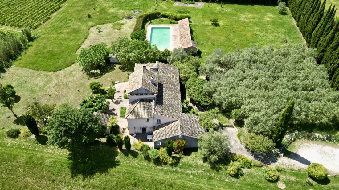 House in Séguret, Provence-Alpes-Côte d'Azur, France 4 - 14256517