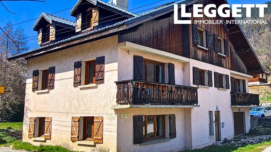 Villa in Auris, Auvergne-Rhône-Alpes, France 4 - 14330141